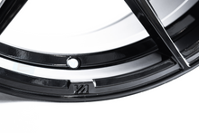 Load image into Gallery viewer, VARIANT "KRYPTON" COLD-FORGED WHEELS (FORD MUSTANG S550 & S650)